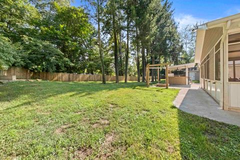 Tiny photo for 116 Buena Vista Drive DR, Ashland, KY 41102 (MLS # 60972)