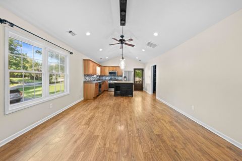 Tiny photo for 116 Buena Vista Drive DR, Ashland, KY 41102 (MLS # 60972)