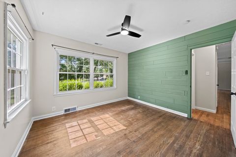 Tiny photo for 116 Buena Vista Drive DR, Ashland, KY 41102 (MLS # 60972)