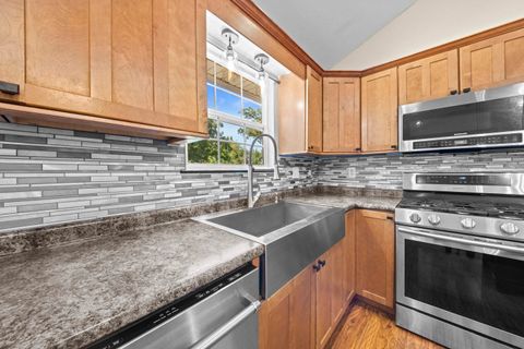 Tiny photo for 116 Buena Vista Drive DR, Ashland, KY 41102 (MLS # 60972)