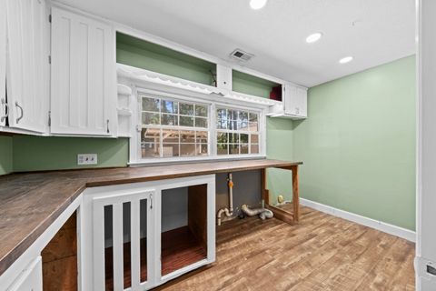Tiny photo for 116 Buena Vista Drive DR, Ashland, KY 41102 (MLS # 60972)