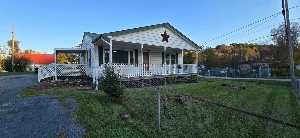 Photo of 2918 Indian Run Road, Flatwoods, KY 41139 (MLS # 61419)