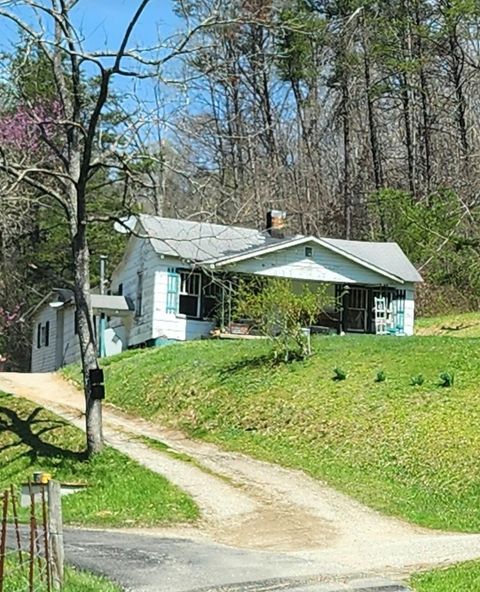 401 Clay Hollow Road, Rush, KY 41168 - #: 56776