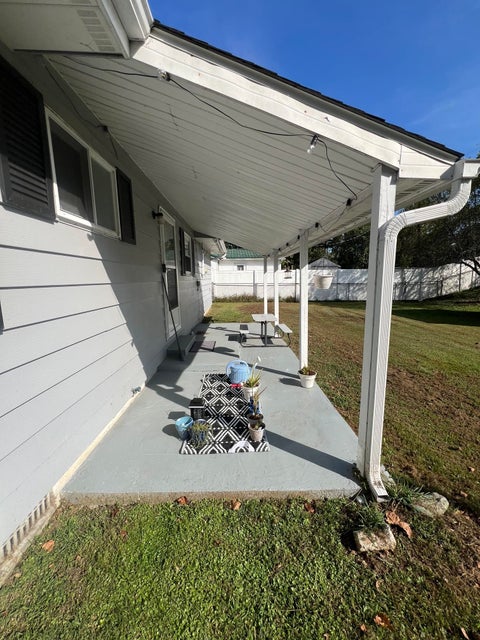 Tiny photo for 531 Hillview Street ST, Grayson, KY 41143 (MLS # 61247)