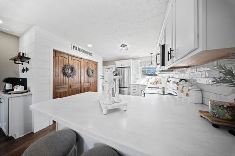 Tiny photo for 961 McCloud Drive Dr, Worthington, KY 41183 (MLS # 60483)