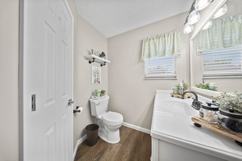 Tiny photo for 961 McCloud Drive Dr, Worthington, KY 41183 (MLS # 60483)