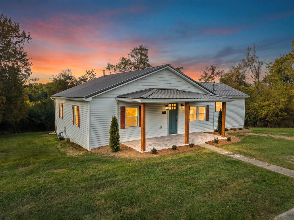 Photo of 4959 Sherwood Drive, Ashland, KY 41101 (MLS # 61349)