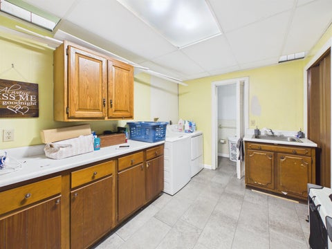 Tiny photo for 814 18th St ST, Ashland, KY 41101 (MLS # 61468)