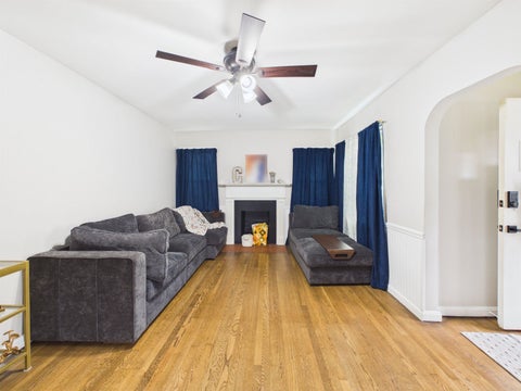 Tiny photo for 814 18th St ST, Ashland, KY 41101 (MLS # 61468)