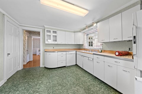 Tiny photo for 704 Waterfront St, Greenup, KY 41144 (MLS # 61223)