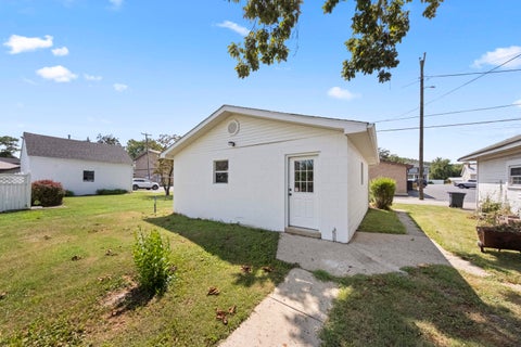 Tiny photo for 704 Waterfront St, Greenup, KY 41144 (MLS # 61223)