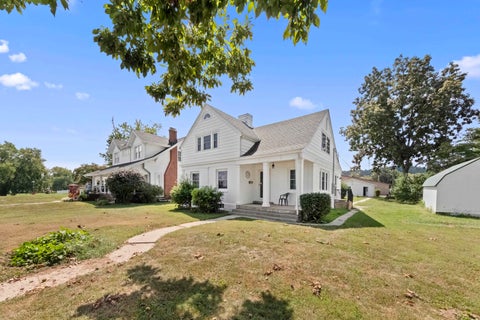 Tiny photo for 704 Waterfront St, Greenup, KY 41144 (MLS # 61223)