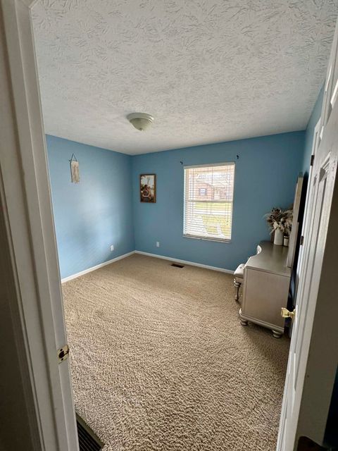 Tiny photo for 817 Cherrywood Lane, Grayson, KY 41143 (MLS # 60070)