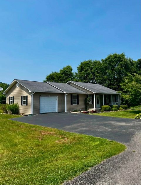 Photo of 817 Cherrywood Lane, Grayson, KY 41143 (MLS # 60070)