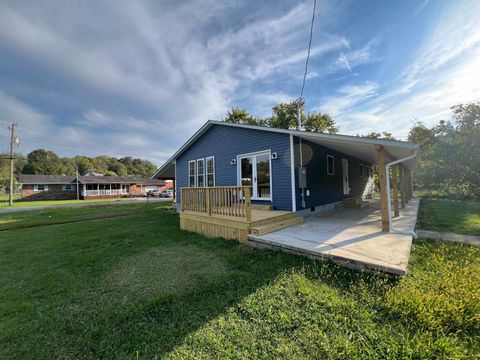 Tiny photo for 2620 Piqua St, Ashland, KY 41102 (MLS # 59571)