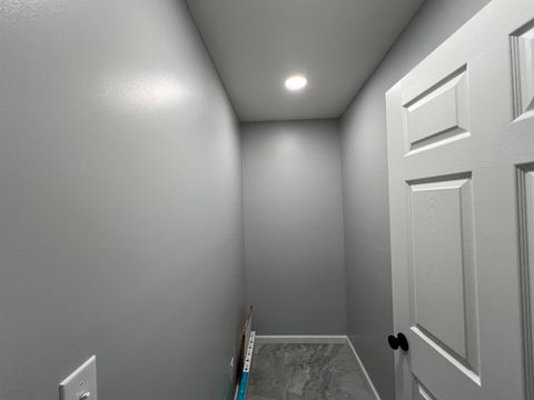 Tiny photo for 2620 Piqua St, Ashland, KY 41102 (MLS # 59571)