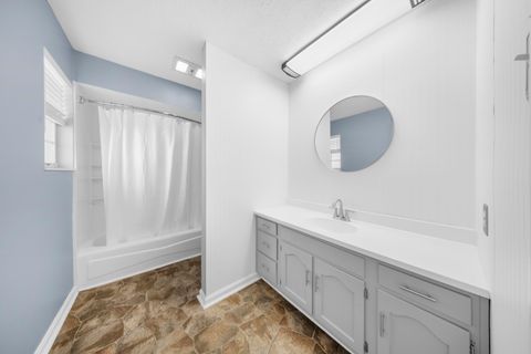 Tiny photo for 1609 Gainesway Drive, Worthington, KY 41183 (MLS # 60211)