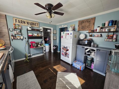 Tiny photo for 1914 Washington Street, Flatwoods, KY 41139 (MLS # 60212)