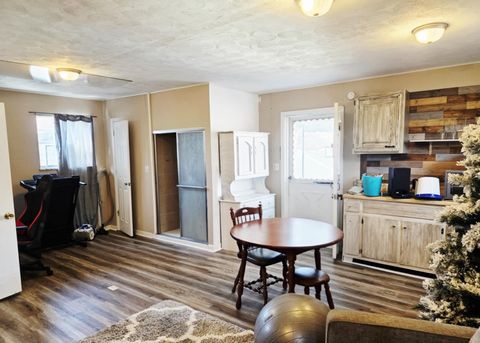 Tiny photo for 1914 Washington Street, Flatwoods, KY 41139 (MLS # 60212)