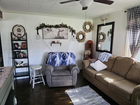 Tiny photo for 1914 Washington Street, Flatwoods, KY 41139 (MLS # 60212)