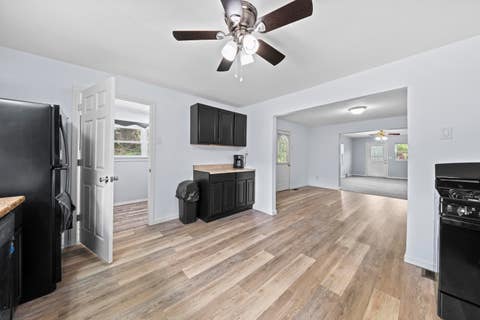 Tiny photo for 904 Horn Street, Ashland, KY 41102 (MLS # 60964)