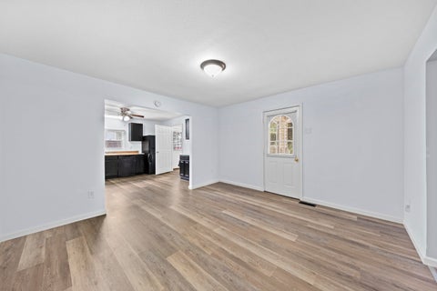 Tiny photo for 904 Horn Street, Ashland, KY 41102 (MLS # 60964)