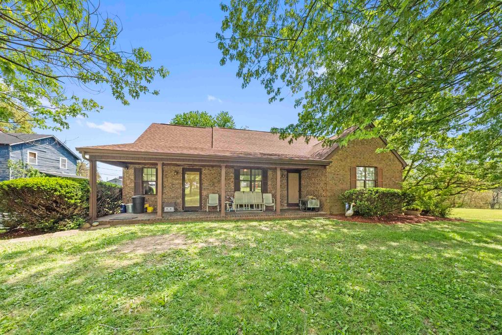 Photo of 900 Bellefonte Road, Flatwoods, KY 41139 (MLS # 60697)