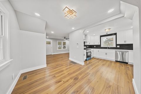 Tiny photo for 3842 Cactus Street St, Ashland, KY 41101 (MLS # 60044)