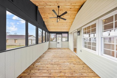 Tiny photo for 3842 Cactus Street St, Ashland, KY 41101 (MLS # 60044)