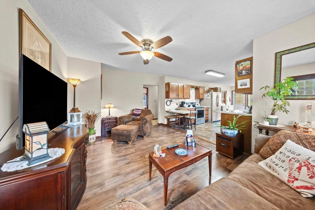 Photo of 3911 Duke Street St, Ashland, KY 41101 (MLS # 59866)