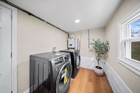 Tiny photo for 2731 Blackburn Avenue, Ashland, KY 41101 (MLS # 60246)