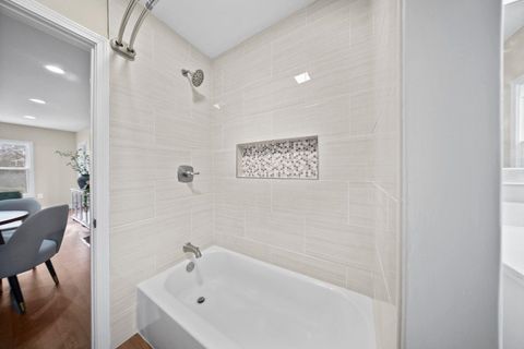 Tiny photo for 2731 Blackburn Avenue, Ashland, KY 41101 (MLS # 60246)