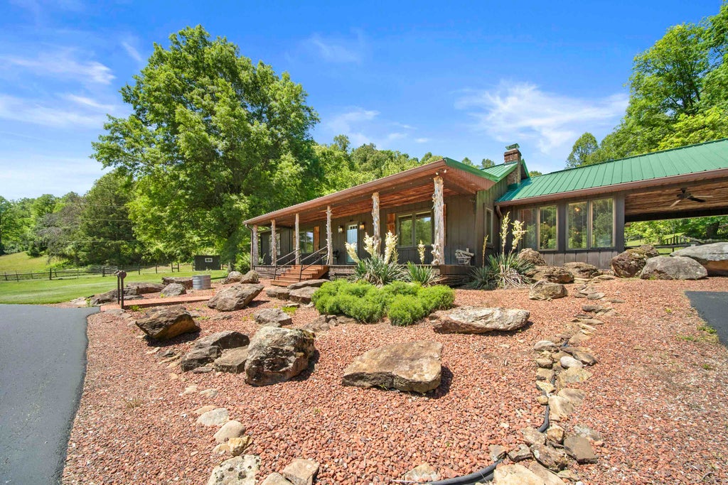 Photo of 5103 Laramie Trail Trl, Catlettsburg, KY 41129 (MLS # 61204)
