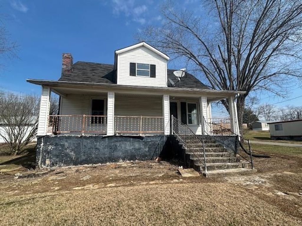 Photo of 620 Craig Street St, Olive Hill, KY 41164 (MLS # 60160)