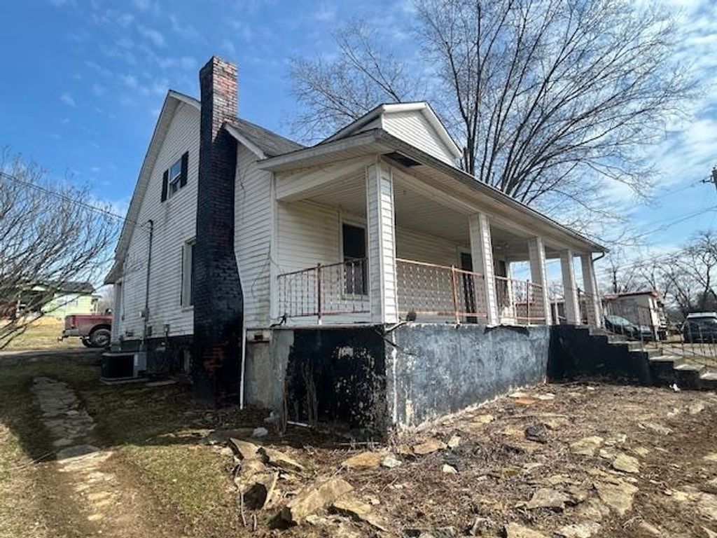 Photo of 620 Craig Street St, Olive Hill, KY 41164 (MLS # 60160)