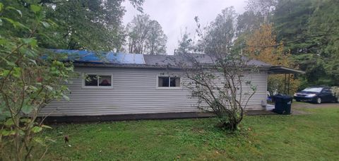 Tiny photo for 2410 Boone Street St, Ashland, KY 41101 (MLS # 59603)