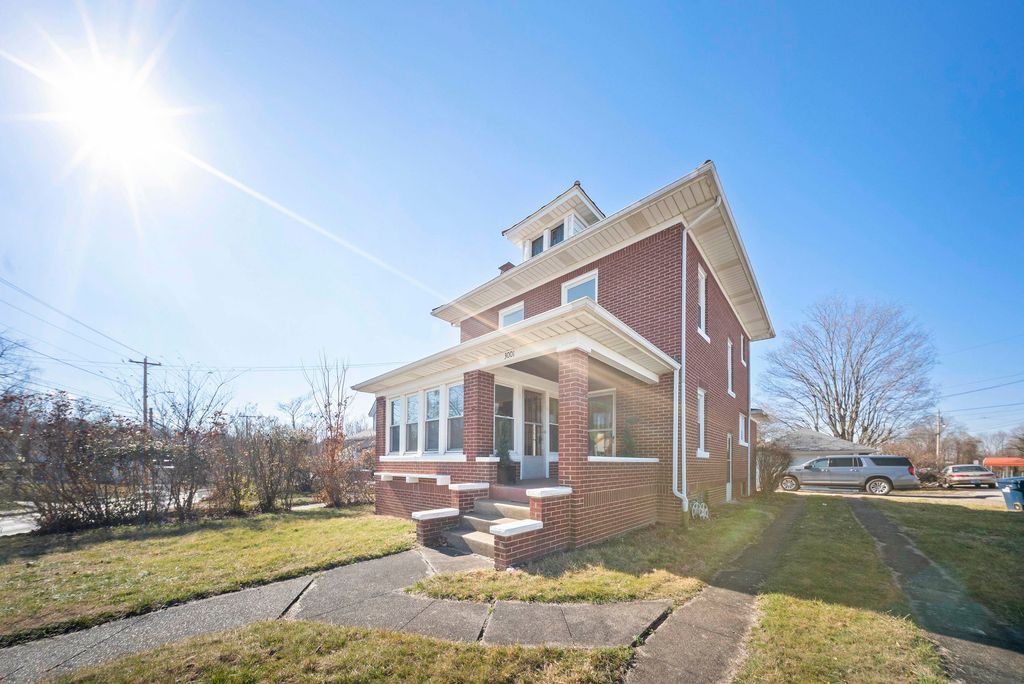 Photo of 3001 29th Street, Ashland, KY 41101 (MLS # 59882)