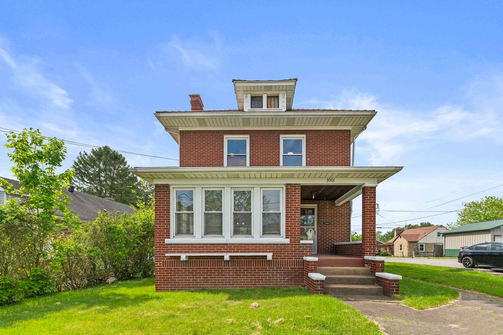 Photo of 3001 29th Street, Ashland, KY 41101 (MLS # 59882)