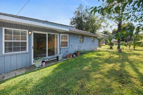 Tiny photo for 2521 Algonquin Avenue AVE, Ashland, KY 41101 (MLS # 61228)