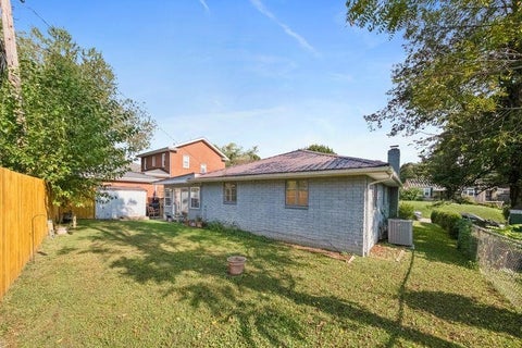 Tiny photo for 2521 Algonquin Avenue AVE, Ashland, KY 41101 (MLS # 61228)