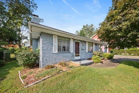 Tiny photo for 2521 Algonquin Avenue AVE, Ashland, KY 41101 (MLS # 61228)