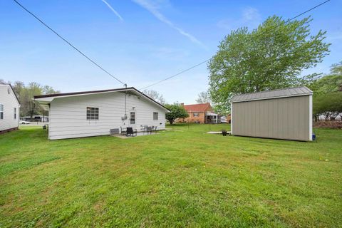 Tiny photo for 905 Linnwood Street, Raceland, KY 41169 (MLS # 60437)