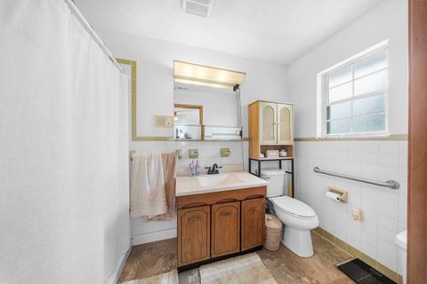 Tiny photo for 905 Linnwood Street, Raceland, KY 41169 (MLS # 60437)