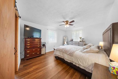 Tiny photo for 905 Linnwood Street, Raceland, KY 41169 (MLS # 60437)