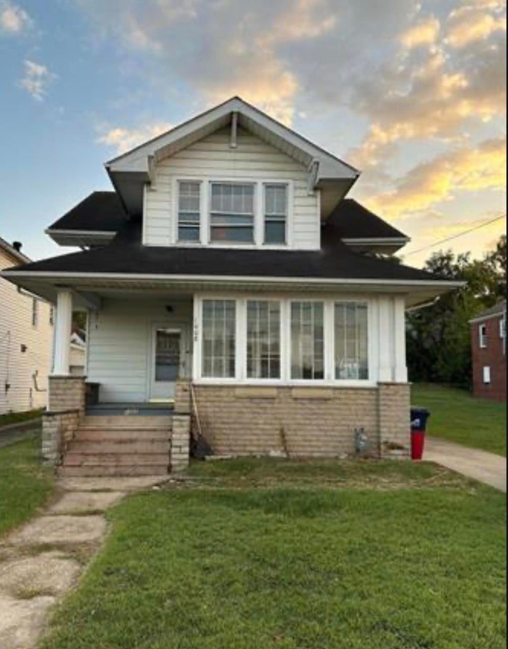Photo of 1008 Central Avenue Ave, Ashland, KY 41101 (MLS # 60650)
