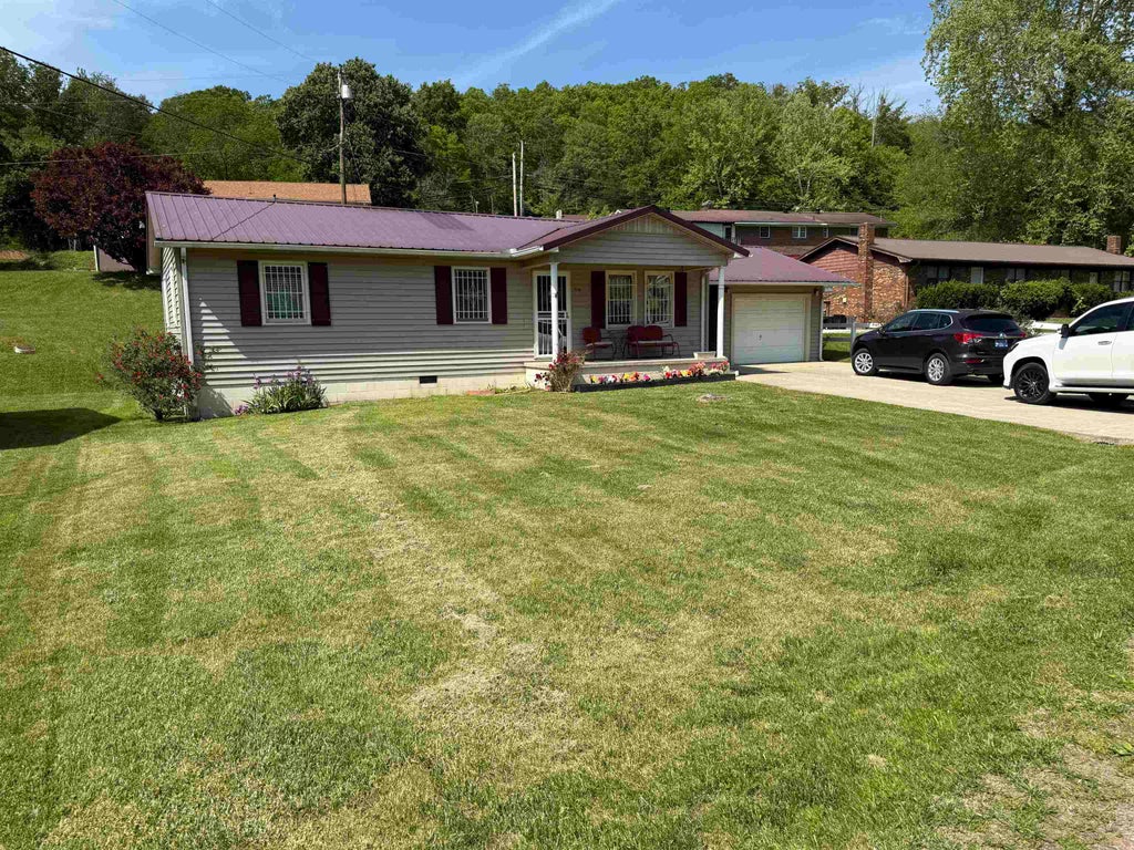 Photo of 716 Elm Street St, Grayson, KY 41143 (MLS # 60555)