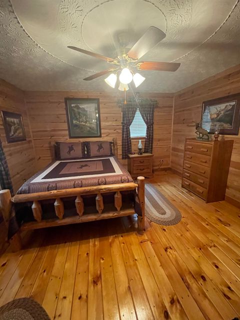 Tiny photo for 16917 Silver Run Road, Catlettsburg, KY 41129 (MLS # 60198)