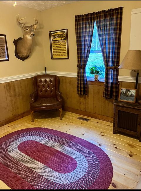 Tiny photo for 16917 Silver Run Road, Catlettsburg, KY 41129 (MLS # 60198)