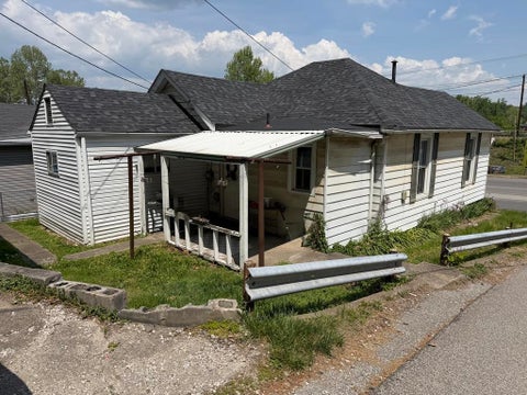 Tiny photo for 601 HIGH STREET ST, RUSSELL, KY 41169 (MLS # 61455)