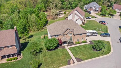 Tiny photo for 601 Leaf Court, Ashland, KY 41101 (MLS # 60478)